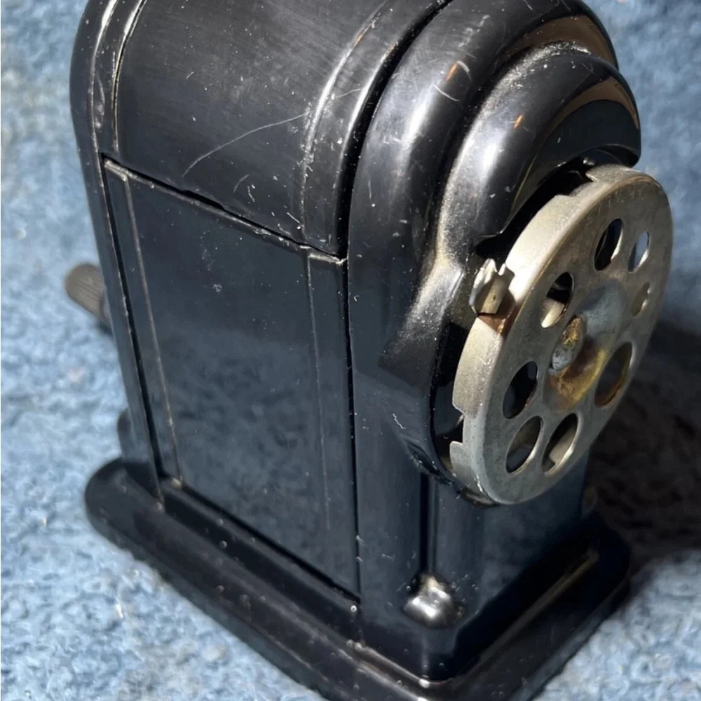 Vintage Ranger 55 Table Or Wall Mount Pencil Sharpener Glossy Black